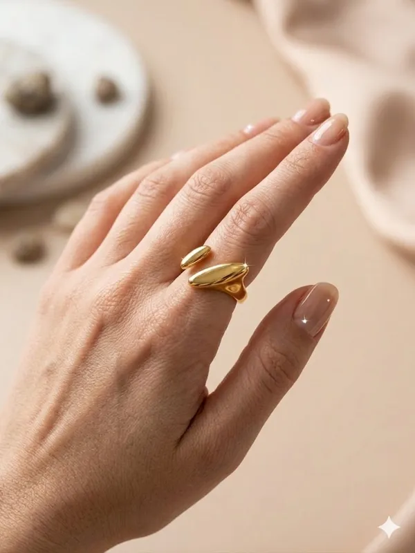 Gold_Stainless_Steel_Minimal_Sculpted_Open_Ring_For_Women