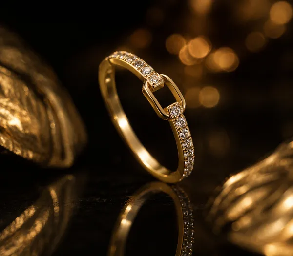 Gold_Stainless_Steel_Crystal_Link_Ring_For_Women