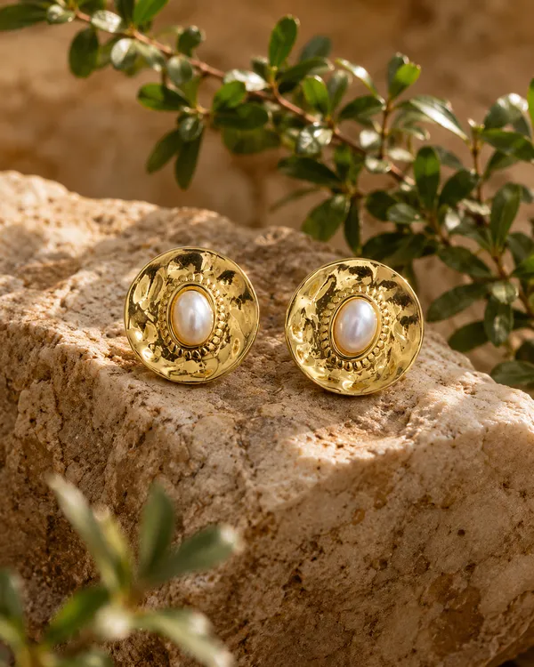 Gold_Stainless_Steel_Pearl_Medallion_Stud_Earrings_For_Women