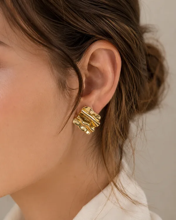 Gold_Stainless_Steel_Wave_Statement_Stud_Earrings_For_Women