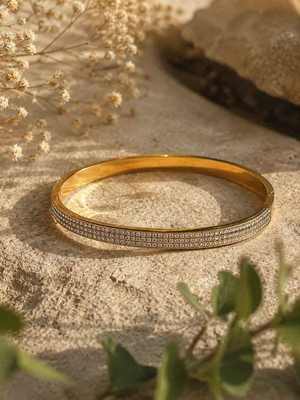 Gold_Stainless_Steel_Pave_Crystal_Bangle_Bracelet_For_Women