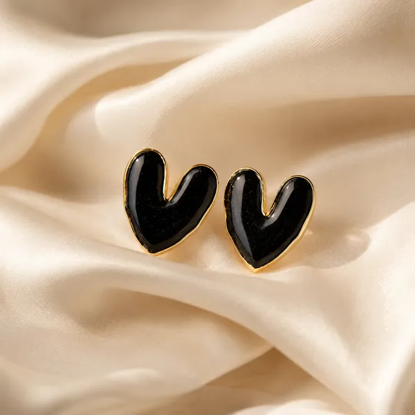Black_Gold_Stainless_Steel_Heart_Enamel_Stud_Earrings_For_Women