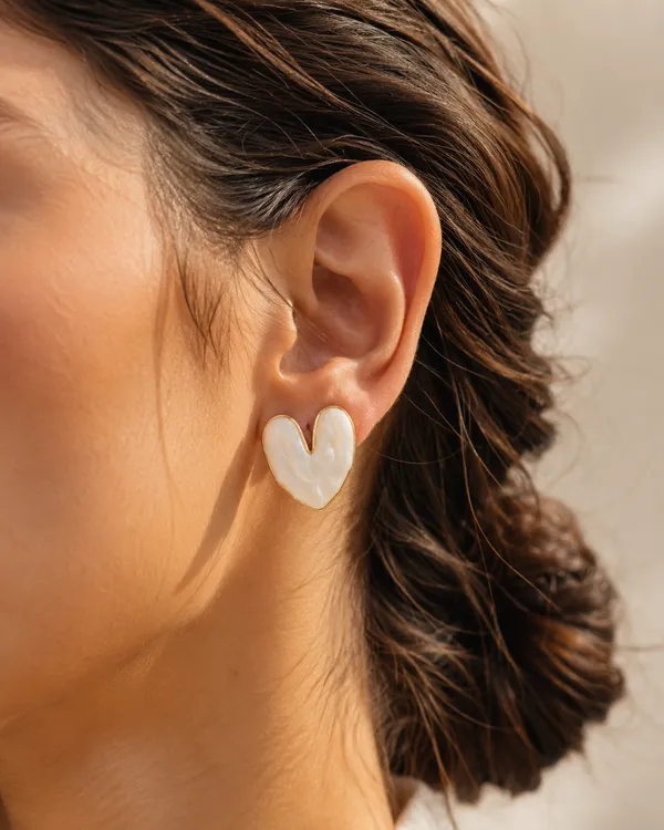 Gold_Stainless_Steel_Ivory_Heart_Enamel_Stud_Earrings_For_Women