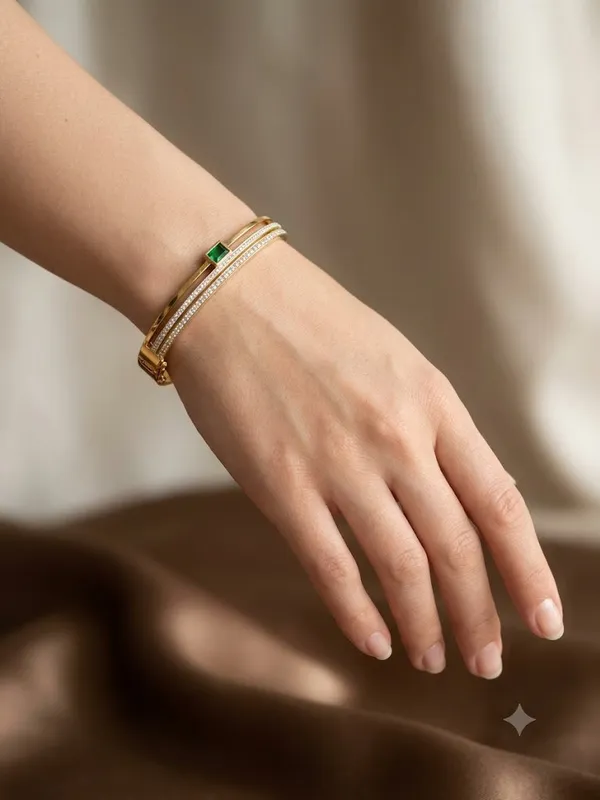 Gold_Stainless_Steel_Emerald_Green_Crystal_Cuff_Bracelet_For_Women