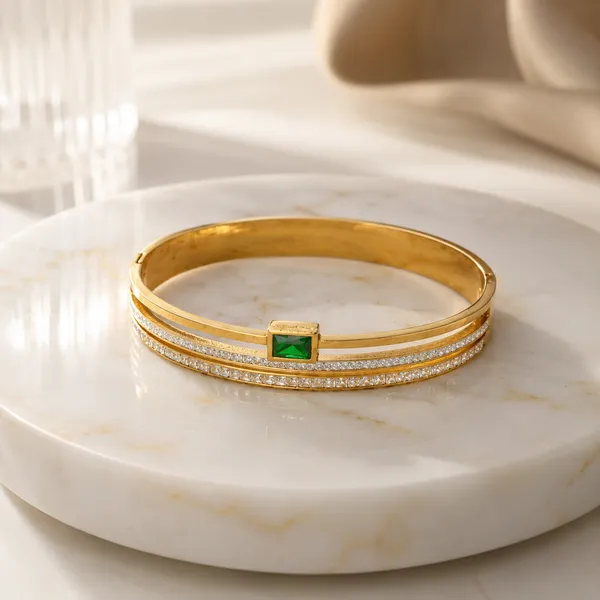 Gold_Stainless_Steel_Emerald_Green_Crystal_Cuff_Bracelet_For_Women