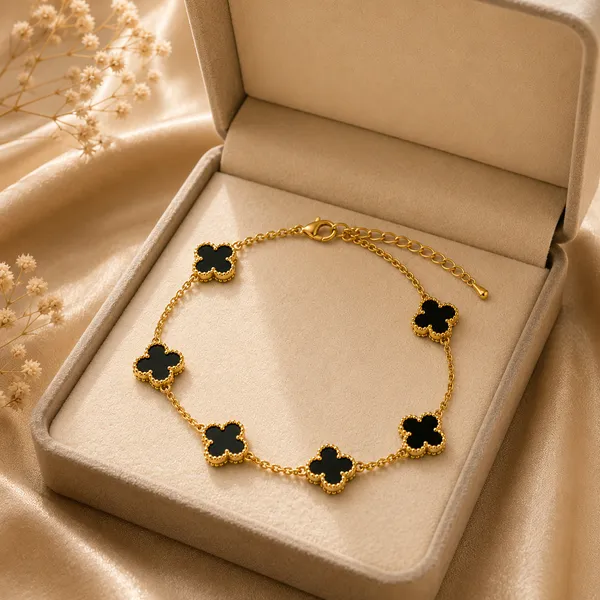 Gold_Stainless_Steel_Black_Clover_Charm_Chain_Bracelet_For_Women