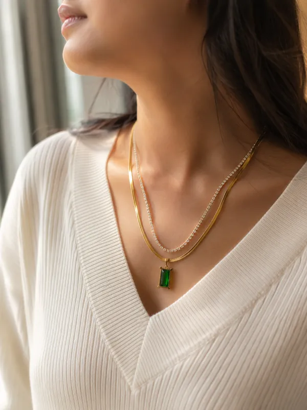 Gold_Stainless_Steel_Emerald_Crystal_Layered_Necklace_For_Women