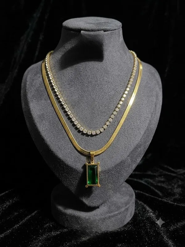 Gold_Stainless_Steel_Emerald_Crystal_Layered_Necklace_For_Women