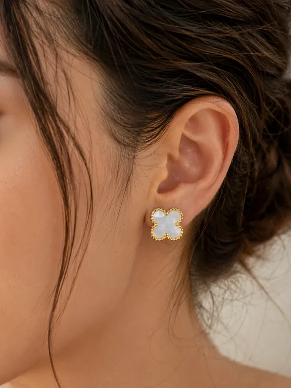 Gold_Stainless_Steel_Mother_Of_Pearl_Clover_Stud_Earrings_For_Women