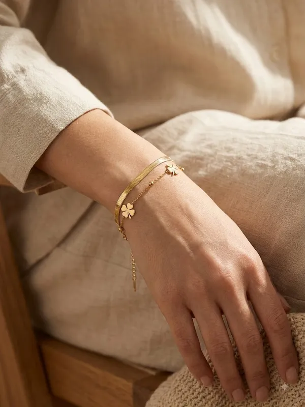 Gold_Stainless_Steel_Clover_Charm_Double_Layer_Bracelet_For_Women