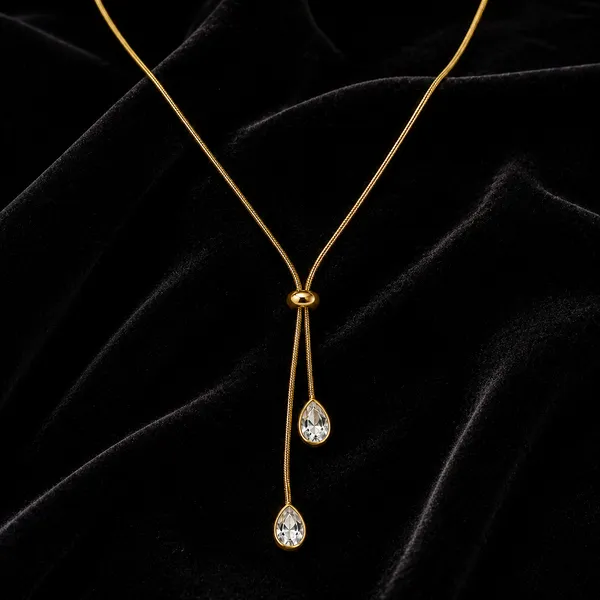 Gold_Lariat_Necklace_with_Teardrop_Charms