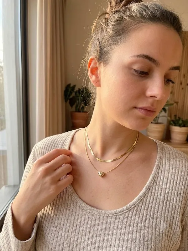 Golden_Heart_Double-Layer_Chain_Necklace