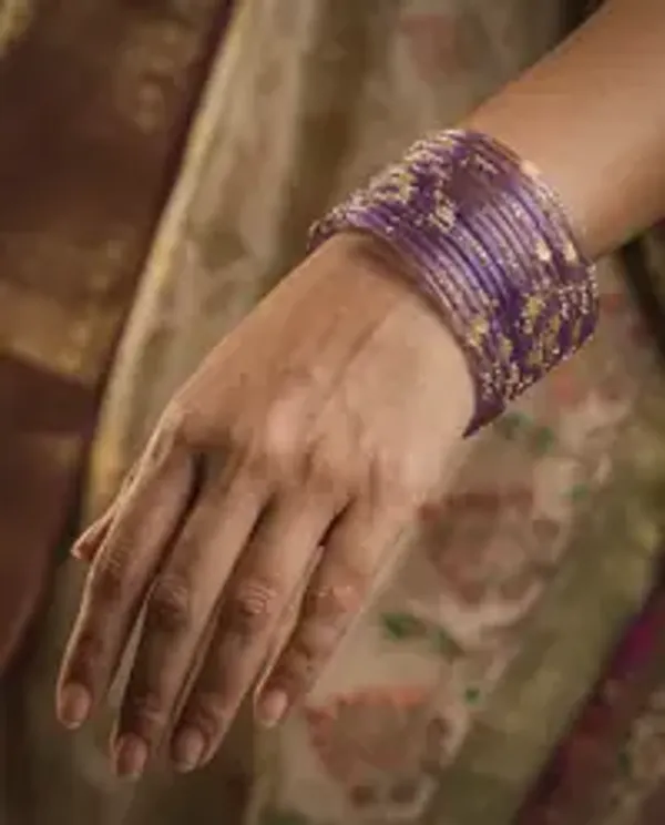Kripyam_Premium_Lavender_Purple_Glass_Bangles_Set_For_Women_Designer_Gold_Leaf_Stone_Work_Glass_Chooda_Bridal_Wedding_Festive_Traditional_Wear_Elegant_Glass_Bangles_Set_Of_24