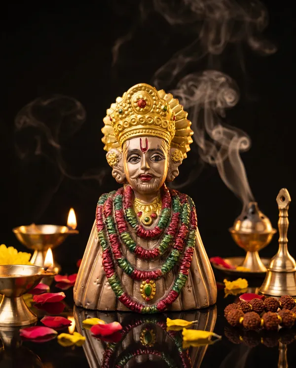 Multicolor_Resin_Marble_Dust_Deity_Idol_Home