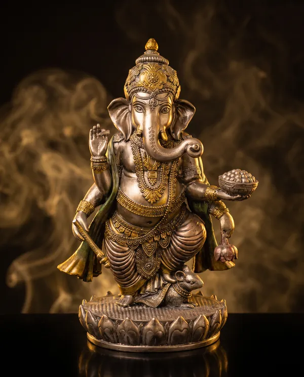 Golden_Resin_Marble_Dust_Ganesha_Idol_Home