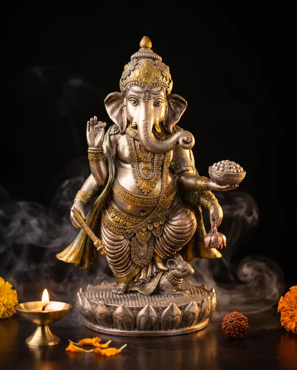 Golden_Resin_Marble_Dust_Ganesha_Idol_Home