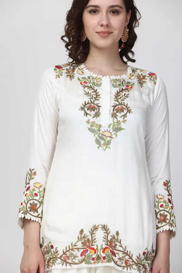 Off_White_embroidered_Kurta_Dhoti_Set