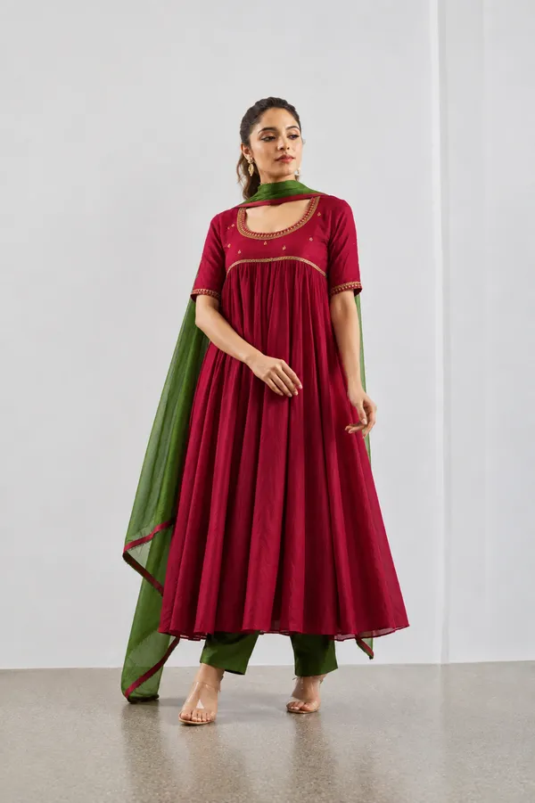 Ruhani_Wine_Anarkali_Set