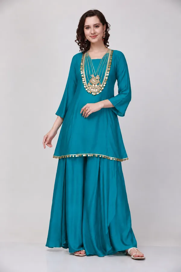 Teal_Cotton_Flared_Bell_Sleeve_Kurta_Drape_Set_For_Women
