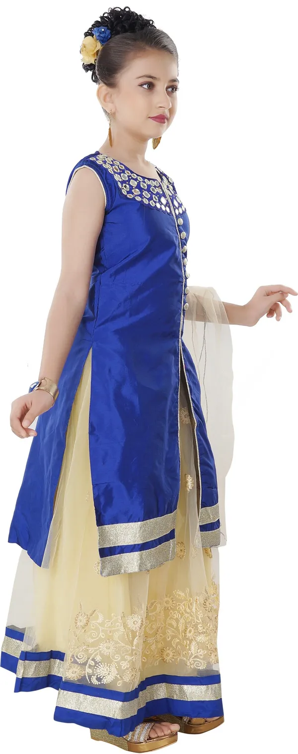 Saarah_Girls_Lehenga_Choli_Ethnic_Wear_Self_Design_Lehenga_Choli