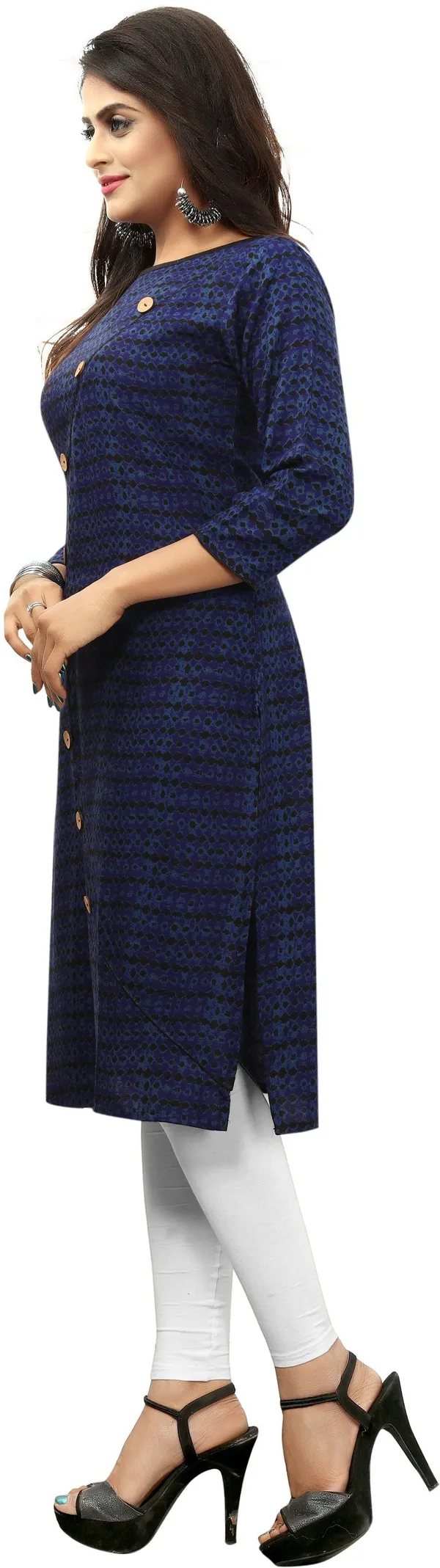 Saarah_Women_Self_Design_Straight_Kurta