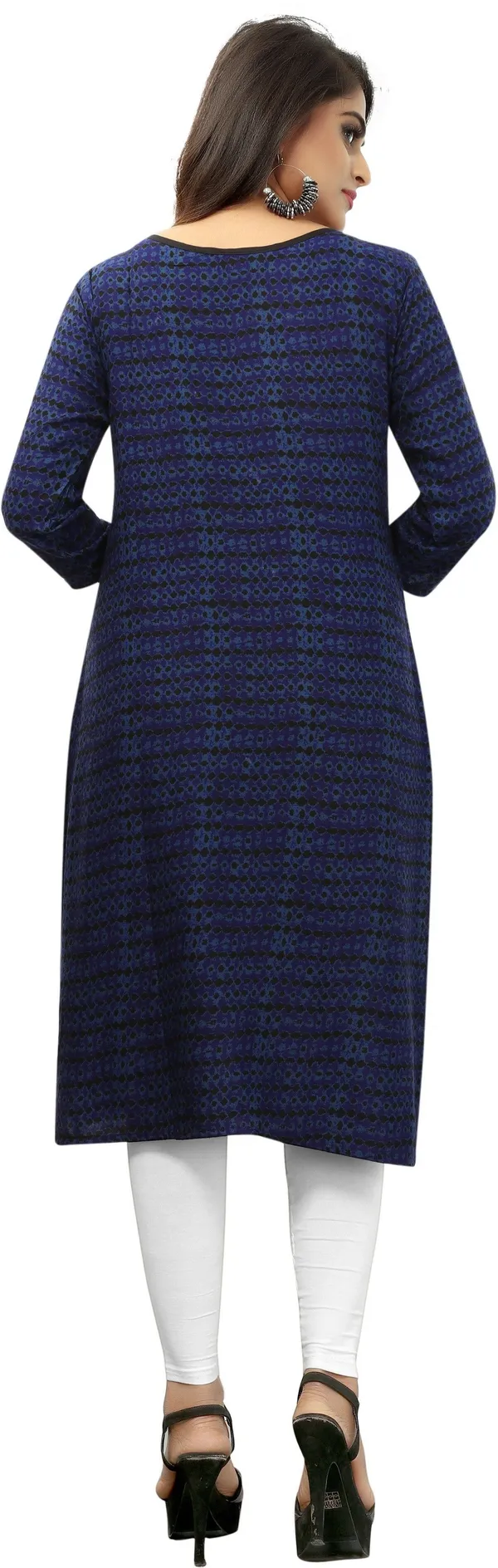 Saarah_Women_Self_Design_Straight_Kurta