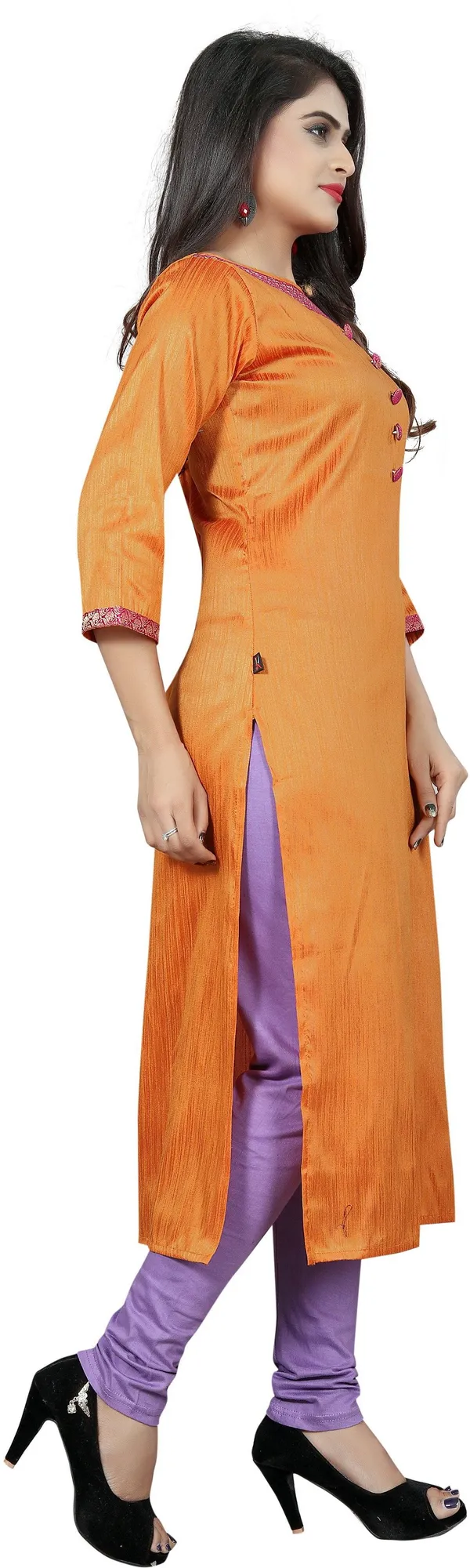Saarah_Women_Self_Design_A-line_Kurta