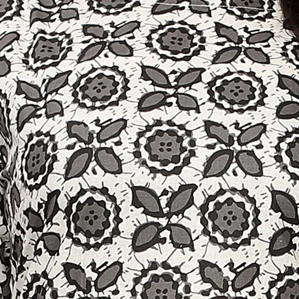 Saarah_Women_Floral_Print_Straight_Kurta