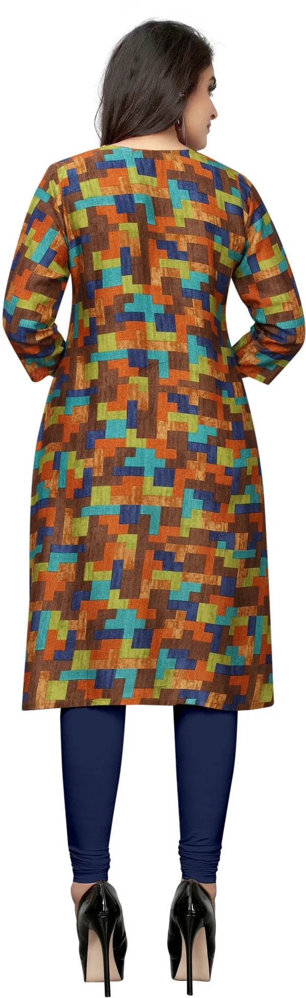 Saarah_Women_Self_Design_Frontslit_Kurta