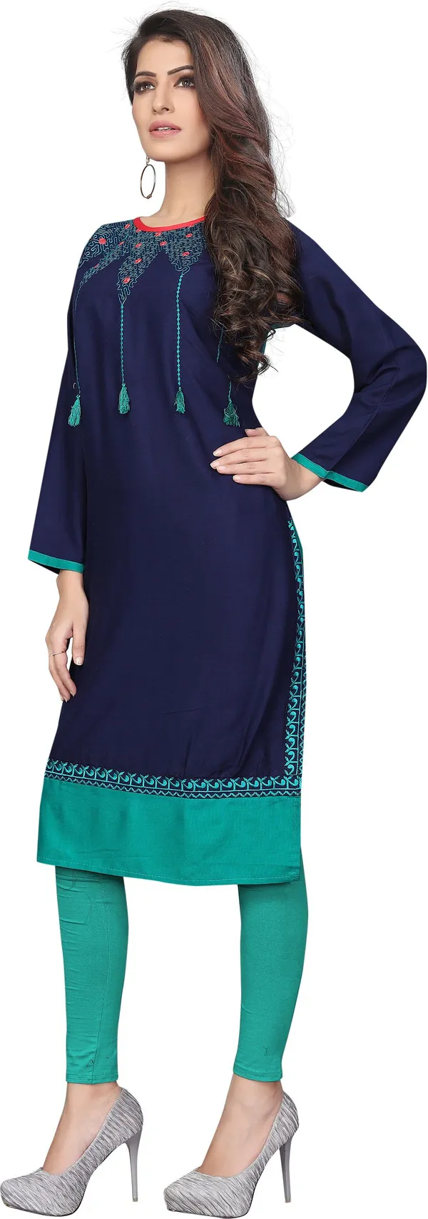 Saarah_Women_Embroidered_Straight_Kurta