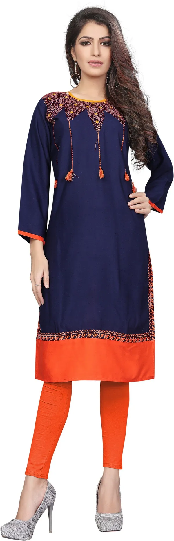 Saarah_Women_Embroidered_Straight_Kurta