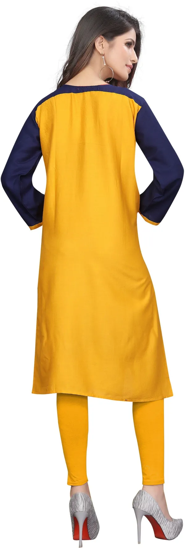 Saarah_Women_Embroidered_Straight_Kurta