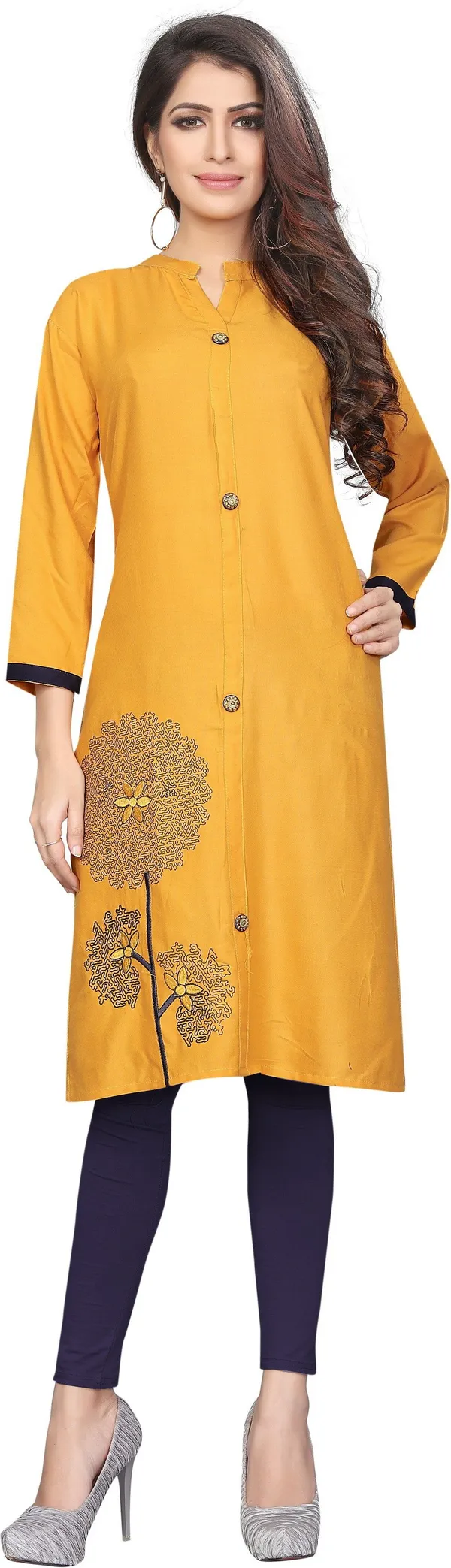 Saarah_Women_Embroidered_Straight_Kurta