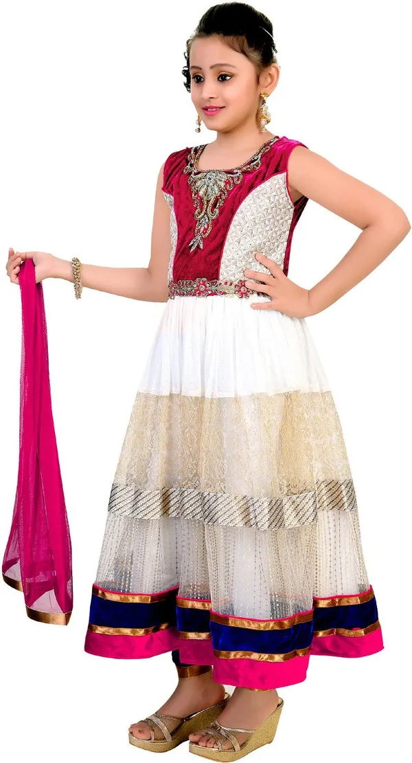 Saarah_Self_Design_Kurta_&_Salwar