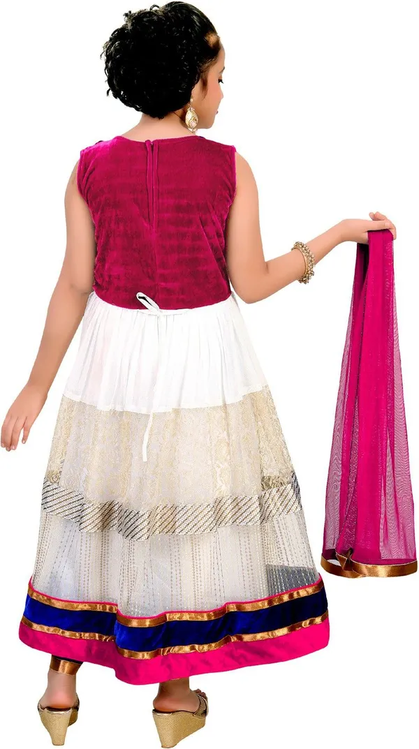 Saarah_Self_Design_Kurta_&_Salwar