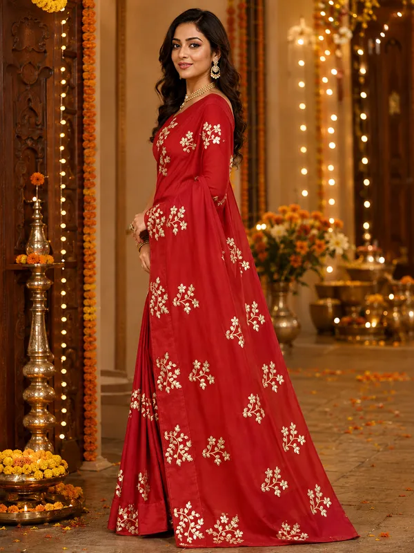 Embroidered_Cotton_Silk_Saree