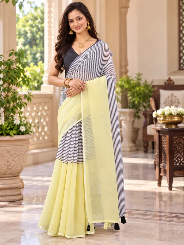 Saarah_Pure_Linen_Saree