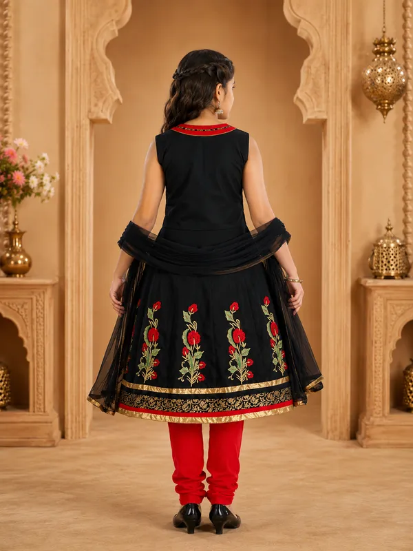 Self_Design_Kurta_And_Salwar
