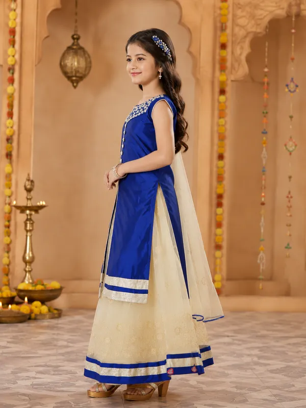 Girls_Lehenga_Choli_Ethnic_Wear_Self_Design_Lehenga_Choli