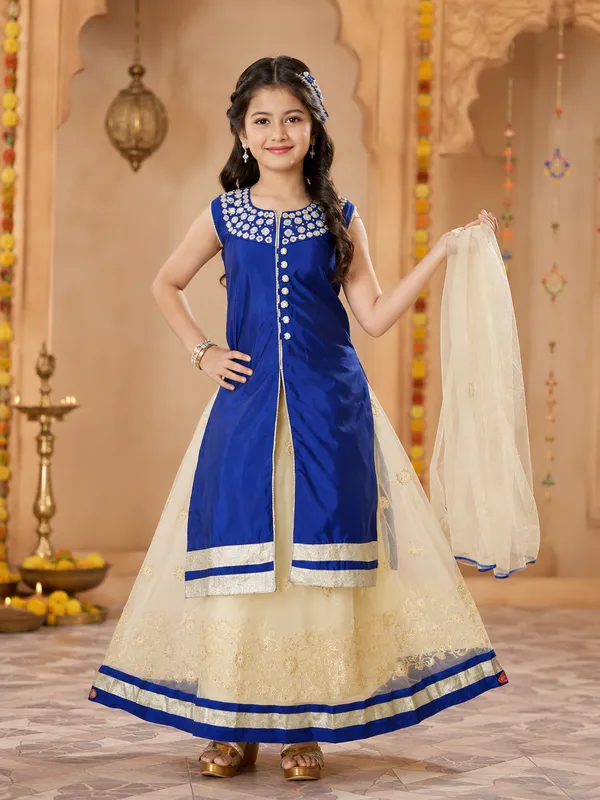Girls_Lehenga_Choli_Ethnic_Wear_Self_Design_Lehenga_Choli