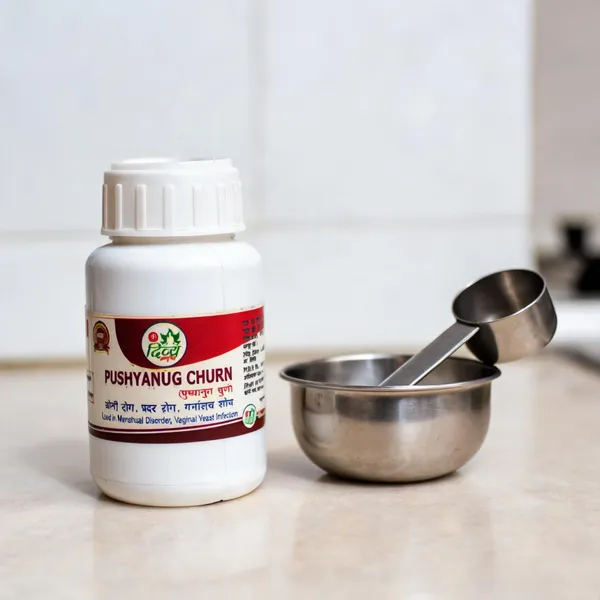Shree_Divya_Ayurveda_Pushyanug_Churna_Women_Menstrual_Health