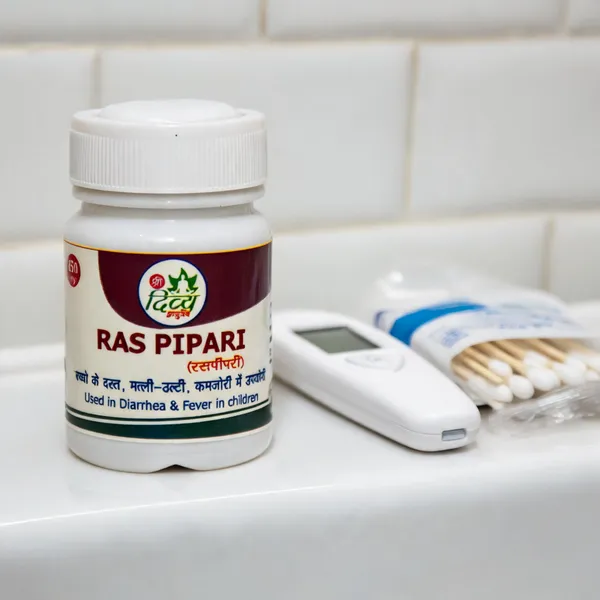 Shree_Divya_Ayurveda_Rasapipari_Children_Cold_&_Cough_Rasa