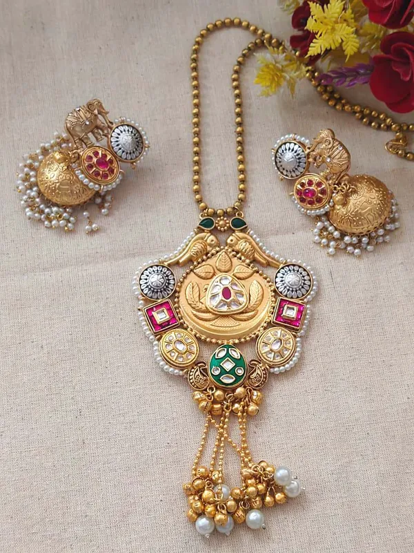 Shristi_Pendant_Set
