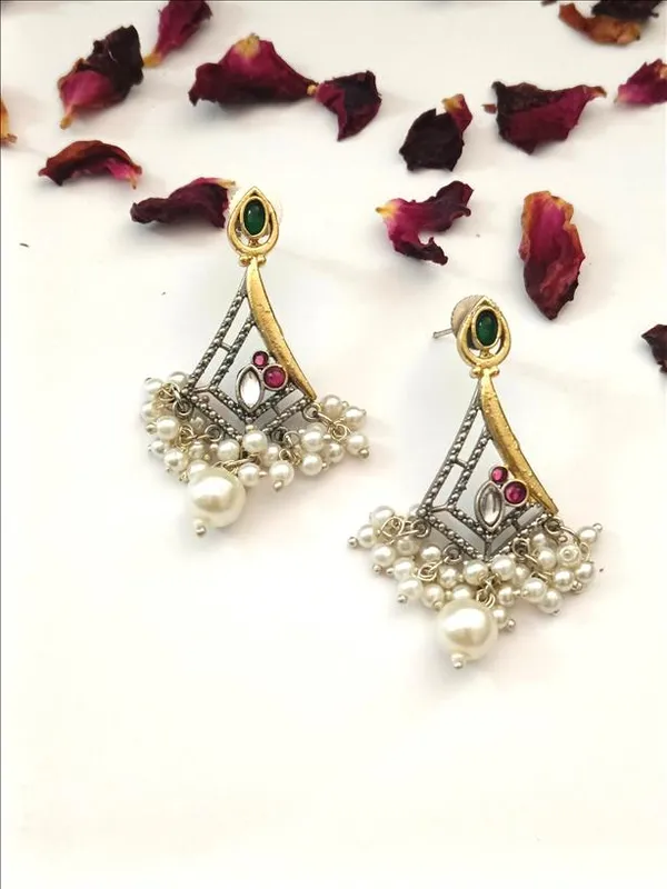 Trendy_Earrings