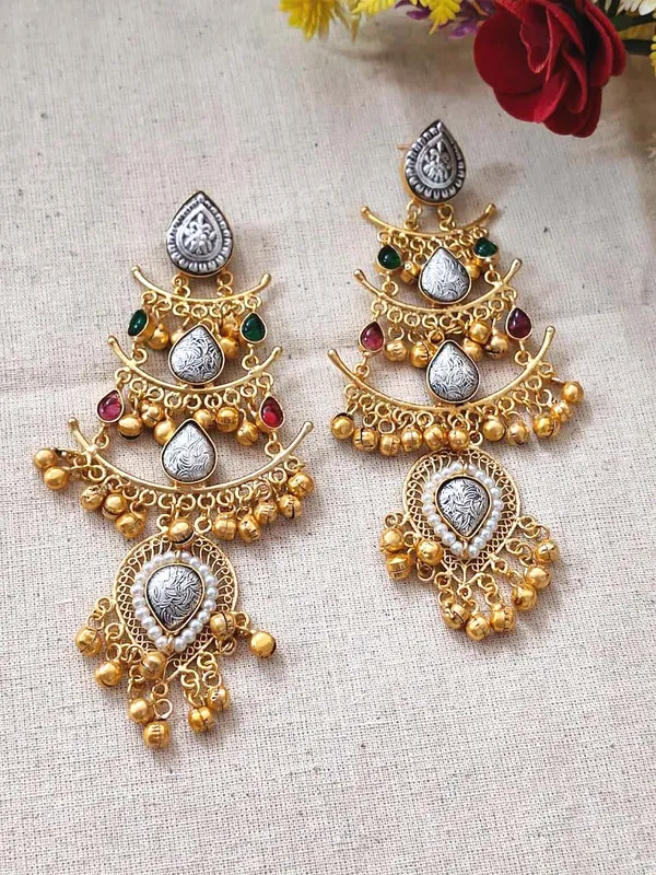 Kiara_Earrings