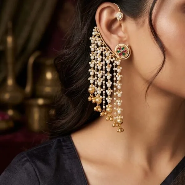Kavya_Earcuffs_With_Studs