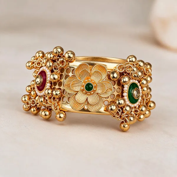 Golden_Brass_Bracelet_For_Women