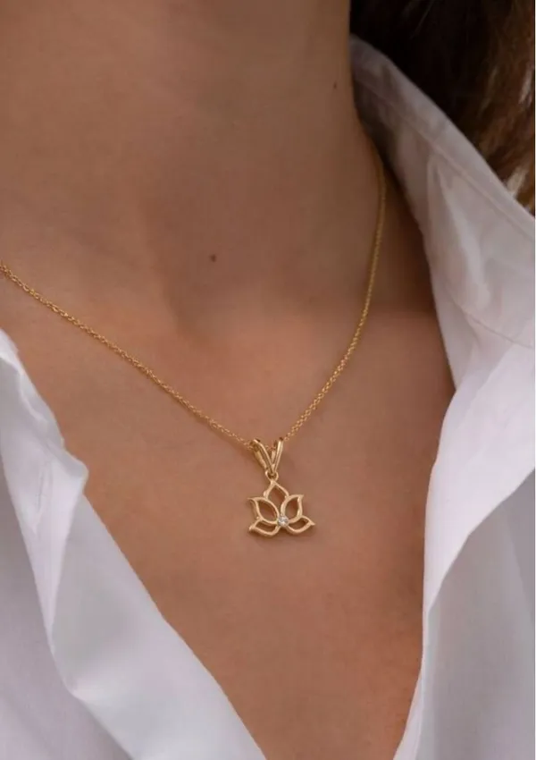Gold_Tone_Lotus_Pendant_Necklace_for_Women