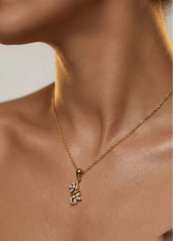Gold_Tone_Floral_Pendant_Necklace_for_Women