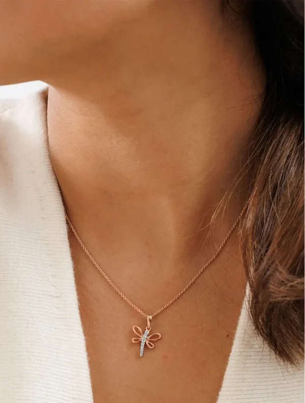 Rose_Gold_Floral_Pendant_Necklace_for_Women